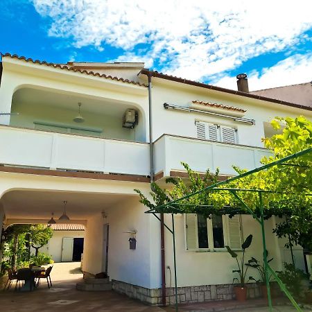 Apartment Gulic ซูเปทาร์สกา ดรากา ภายนอก รูปภาพ