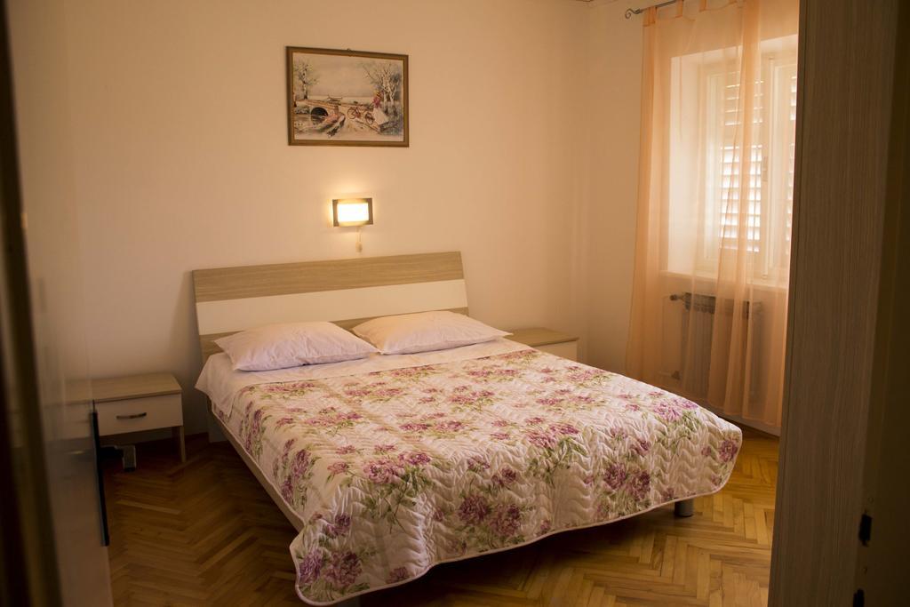 Apartment Gulic ซูเปทาร์สกา ดรากา ภายนอก รูปภาพ